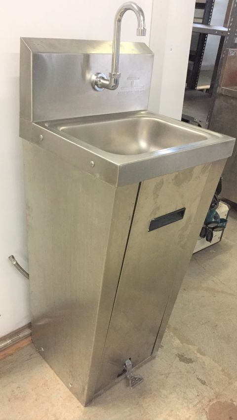 STAINLESS STEEL PEDESTAL SINK WITH FAUCET